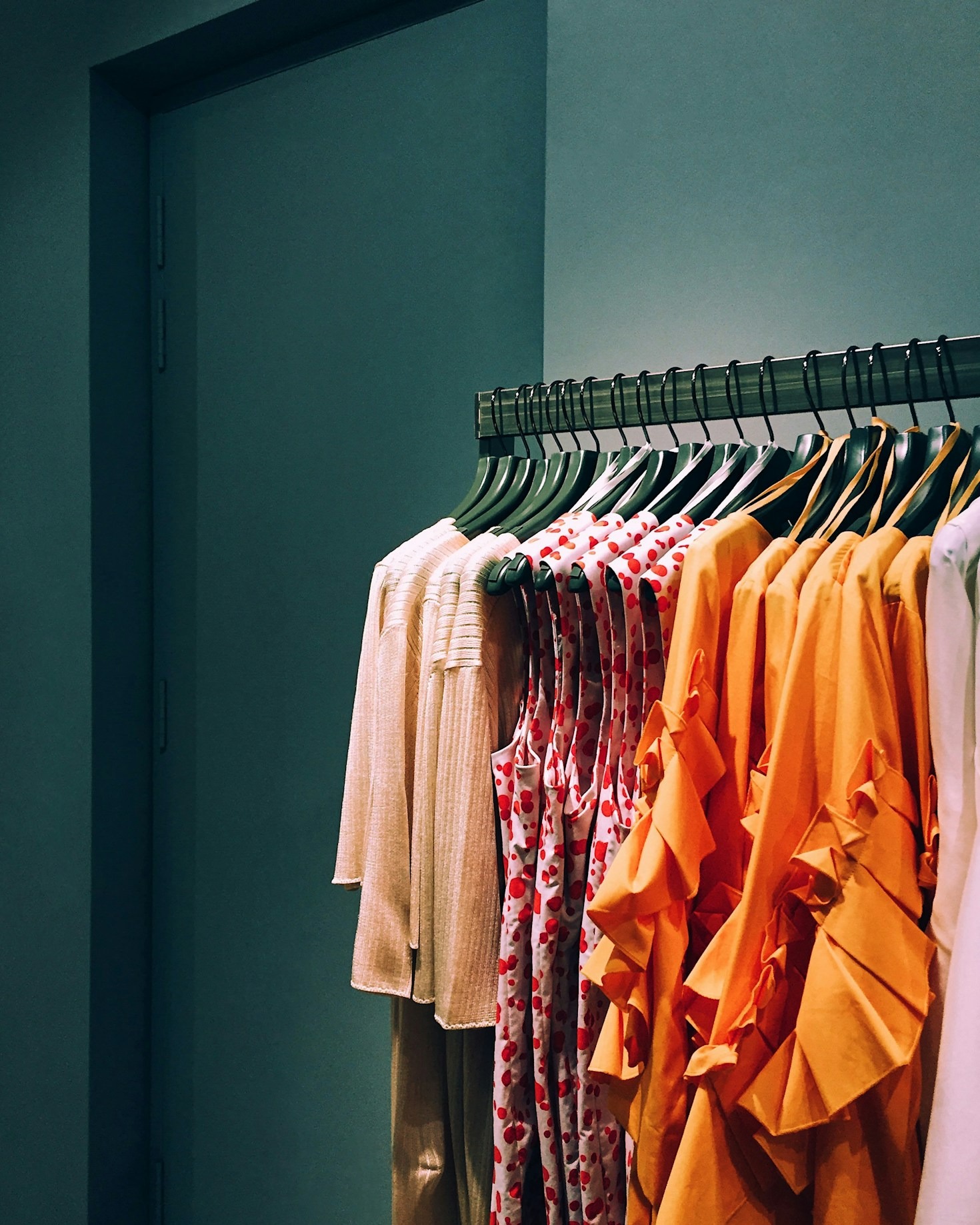 A Guide to Finding Hidden Gems in Retail